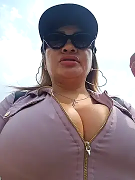 Afroditecash online show from March 2026 06:36:01 PM