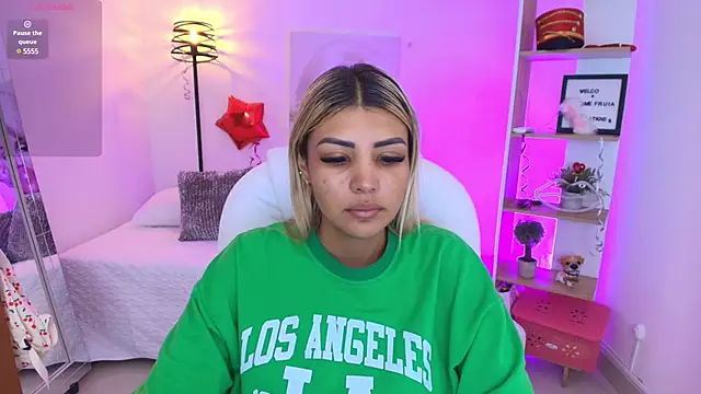 SALOOMEE   online show from February 2025 11:43:01 AM