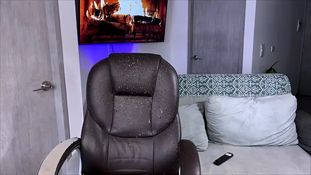 Alexxblue online show from February 2025 03:43:01 PM