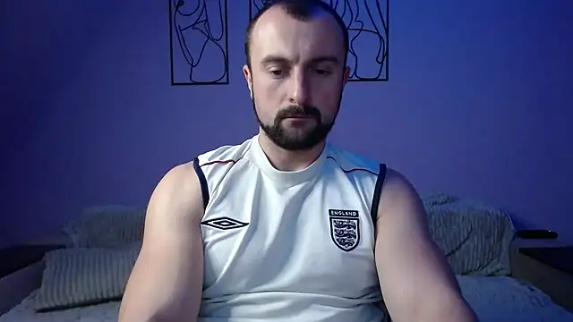 brindlefly6969 online show from December 2024 12:33:02 PM