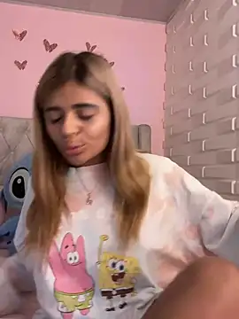 Snapshot of pamell_col chatting on January 2025 10:06:01 PM pamell col online show from January 2025 10:06:01 PM