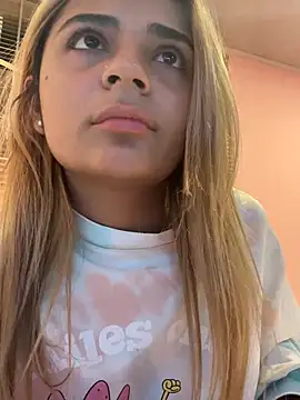 Snapshot of pamell_col chatting on February 2025 01:11:02 AM pamell col online show from February 2025 01:11:02 AM