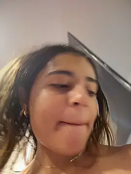 pamell col online show from April 2026 08:45:02 PM