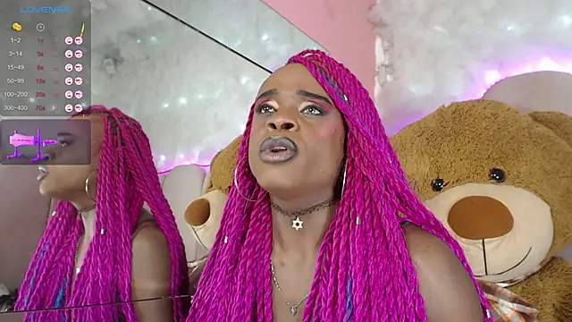 Snapshot of puca_ebony chatting on January 2025 11:12:02 PM puca ebony online show from January 2025 11:12:02 PM