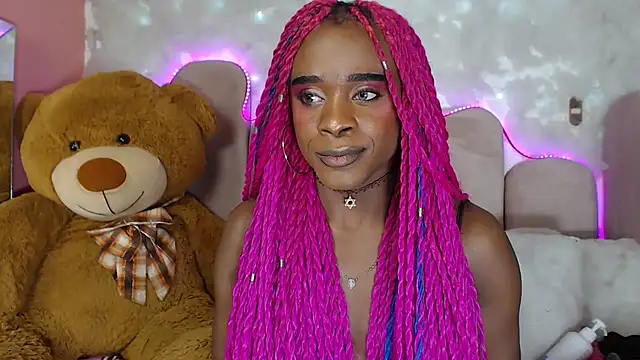 Snapshot of puca_ebony chatting on February 2025 01:44:02 AM puca ebony online show from February 2025 01:44:02 AM