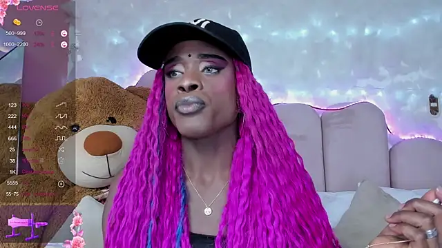 Snapshot of puca_ebony chatting on March 2025 08:05:01 PM puca ebony online show from March 2025 08:05:01 PM