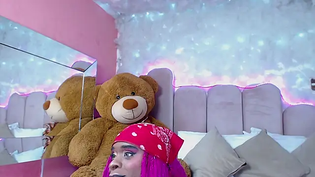 Snapshot of puca_ebony chatting on March 2025 07:49:01 PM puca ebony online show from March 2025 07:49:01 PM