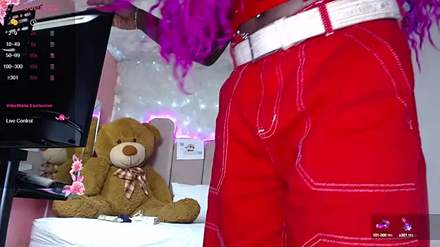 Snapshot of puca_ebony chatting on March 2025 02:19:01 AM puca ebony online show from March 2025 02:19:01 AM