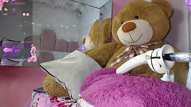 Snapshot of puca_ebony chatting on March 2025 10:40:01 PM puca ebony online show from March 2025 10:40:01 PM