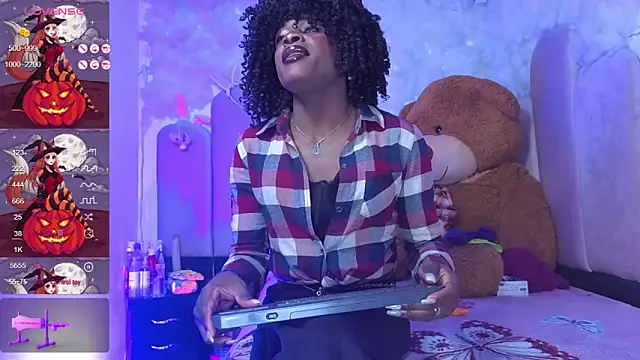 Snapshot of puca_ebony chatting on October 2025 07:47:01 PM puca ebony online show from October 2025 07:47:01 PM