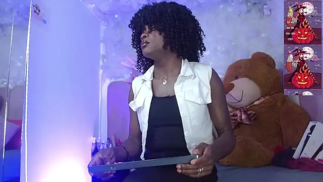 Snapshot of puca_ebony chatting on October 2025 05:09:02 PM puca ebony online show from October 2025 05:09:02 PM