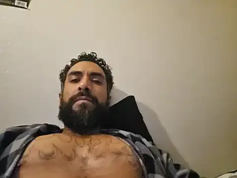 Snapshot of Forbidden_daddy chatting on December 2024 01:17:01 PM Forbidden daddy online show from December 2024 01:17:01 PM