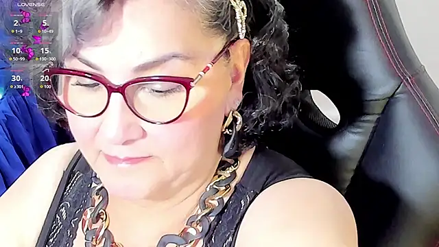 cataleya mom online show from October 2025 11:12:02 PM