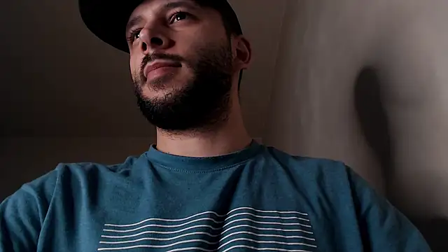 henryaxe online show from April 2026 12:29:02 PM