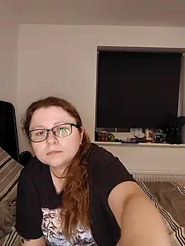 Snapshot of Kiarassecrets chatting on March 2026 08:57:02 PM Kiarassecrets online show from March 2026 08:57:02 PM