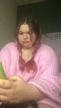 Freakcute  online show from March 2025 01:45:01 PM