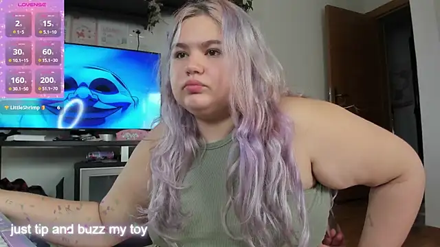 Freakcute  online show from November 2025 12:49:01 PM