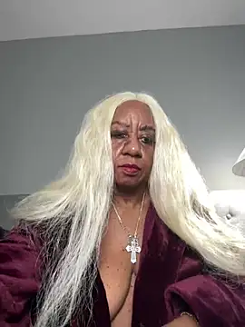 BreanaDivine online show from February 2025 04:57:01 PM