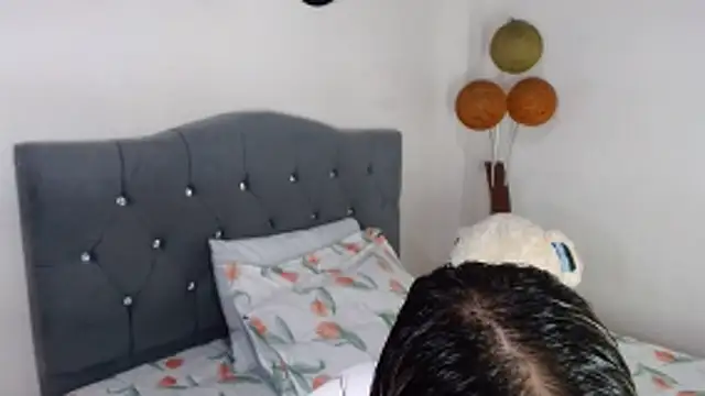 Chantal hott online show from May 2026 08:47:02 PM