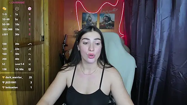 Snapshot of Fiery_Brunette_ chatting on December 2024 07:32:01 PM Fiery Brunette online show from December 2024 07:32:01 PM