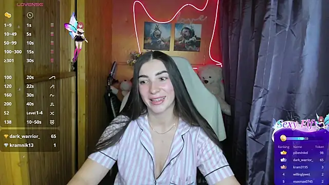 Snapshot of Fiery_Brunette_ chatting on January 2025 08:31:02 PM Fiery Brunette online show from January 2025 08:31:02 PM