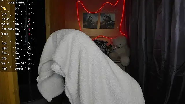 Snapshot of Fiery_Brunette_ chatting on March 2025 03:02:02 PM Fiery Brunette online show from March 2025 03:02:02 PM