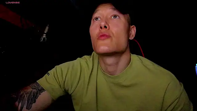 Snapshot of RODARRI chatting on September 2025 09:25:01 PM RODARRI online show from September 2025 09:25:01 PM