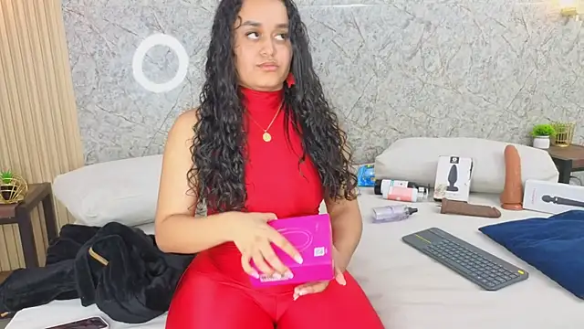 sabrina shark  online show from January 2026 02:28:01 AM