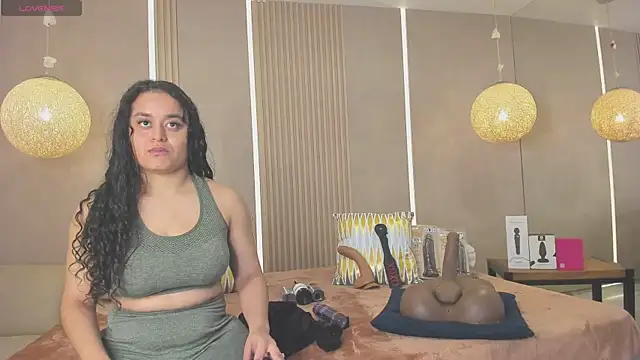 sabrina shark  online show from February 2026 02:23:01 AM