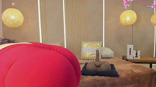 sabrina shark  online show from February 2026 02:24:01 AM