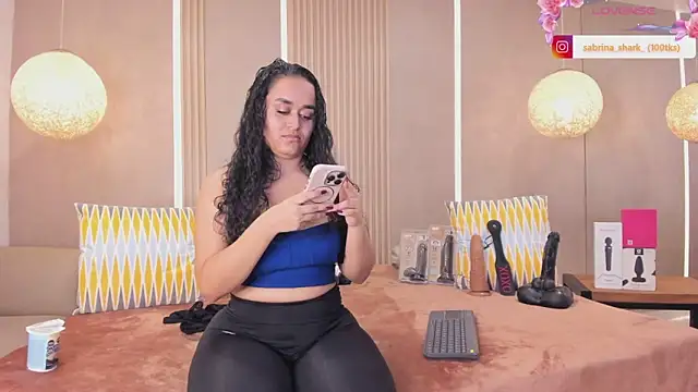 sabrina shark  online show from May 2026 10:04:01 PM