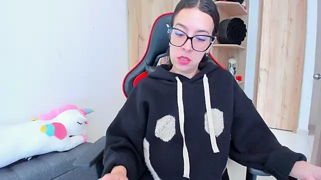  amanda seyfried19 online show from February 2026 04:00:02 PM