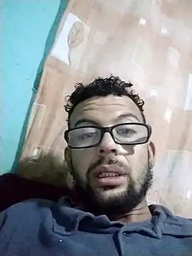 Snapshot of Meu_prazer_e_te_satisfaze chatting on January 2026 12:37:01 AM Meu prazer e te satisfaze online show from January 2026 12:37:01 AM