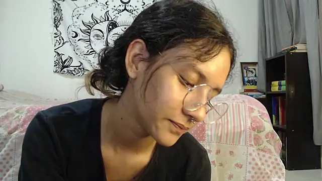 AlinaWoolf  online show from January 2025 03:41:01 AM