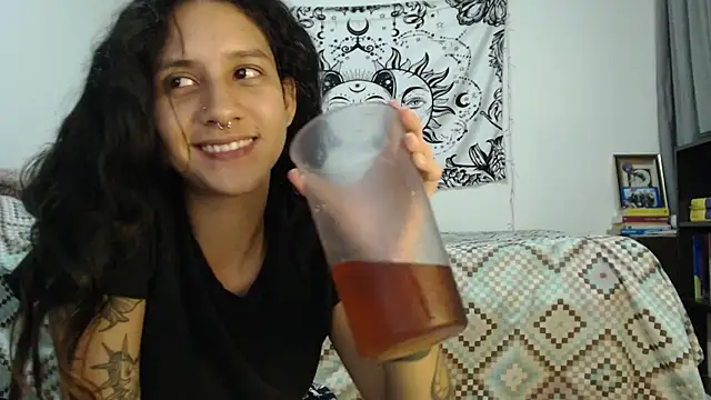 AlinaWoolf  online show from February 2025 02:39:01 AM