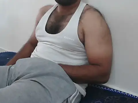 Snapshot of Tamil_Boy28 chatting on October 2025 07:05:02 AM Tamil Boy28 online show from October 2025 07:05:02 AM