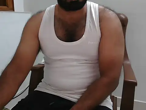 Snapshot of Tamil_Boy28 chatting on October 2025 03:51:01 PM Tamil Boy28 online show from October 2025 03:51:01 PM