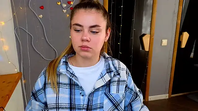 IsabellaBler online show from September 2025 05:31:01 AM