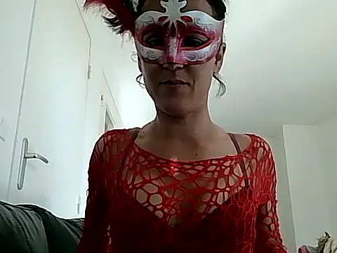 Masquegirlmysterious online show from October 2025 11:54:01 AM