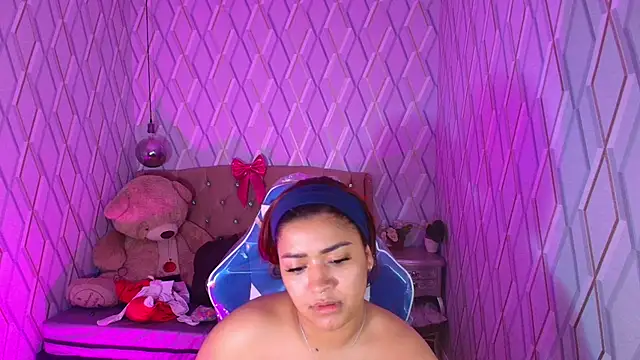 NicolleTaylor online show from January 2026 04:37:02 AM