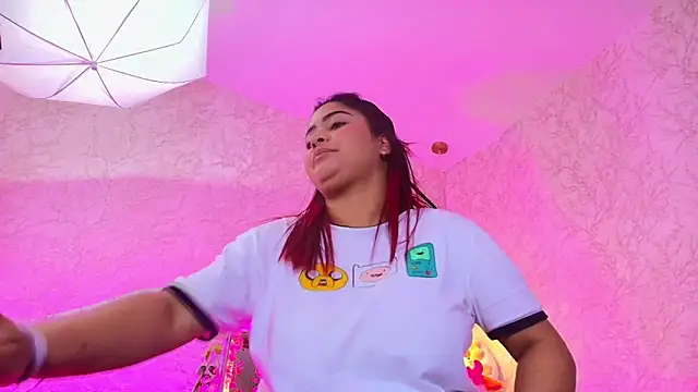 NicolleTaylor online show from February 2026 05:19:01 AM