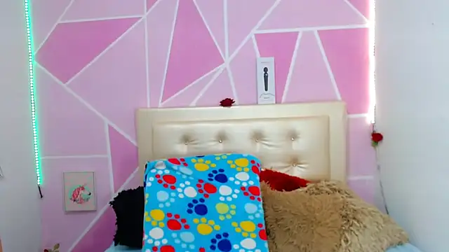 AngeDrty online show from September 2025 06:52:02 PM