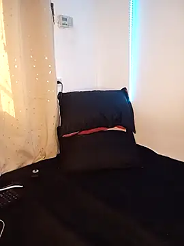 Snapshot of Isabella_Du chatting on December 2024 02:16:02 PM Isabella Du online show from December 2024 02:16:02 PM