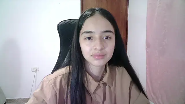 Snapshot of aineangeel chatting on March 2025 03:45:01 AM aineangeel online show from March 2025 03:45:01 AM