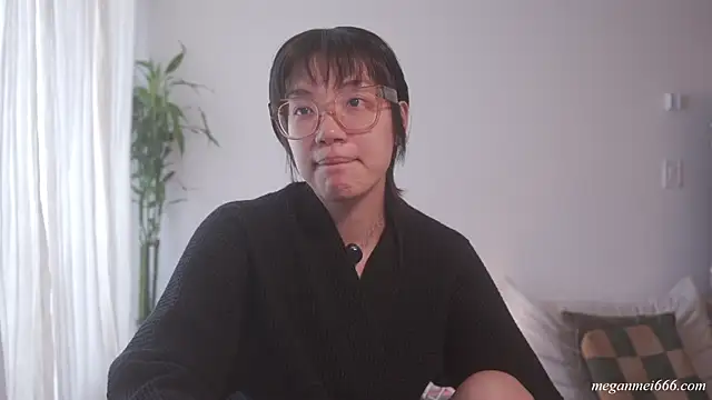 Snapshot of meganmei666 chatting on June 2026 04:35:02 PM meganmei666 online show from June 2026 04:35:02 PM