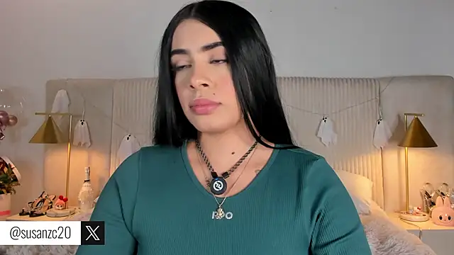 susan zc online show from October 2025 08:44:01 PM