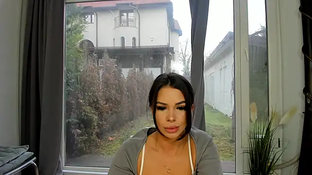 Selena Reeves online show from January 2025 09:51:02 AM