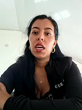 Emily Wane online show from July 2026 06:10:02 PM