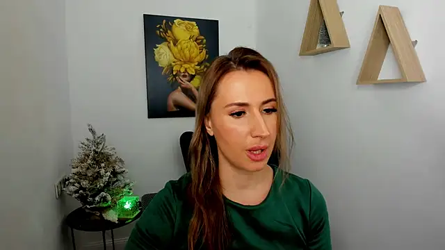 PassionGlow online show from December 2025 10:13:02 AM