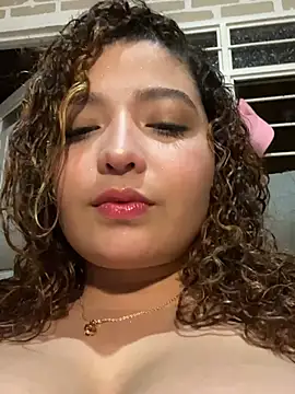 CharlotteMillers online show from January 2025 11:38:02 PM